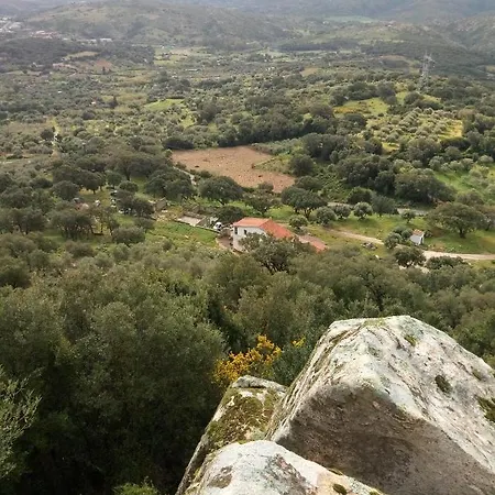 לינה וארוחת בוקר Il Nuraghe ארבוס