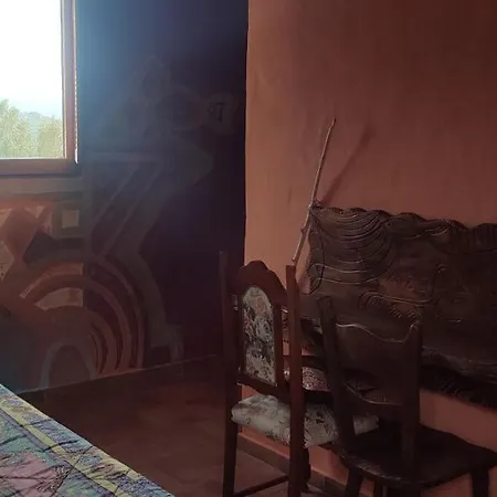 Il Nuraghe أربوس