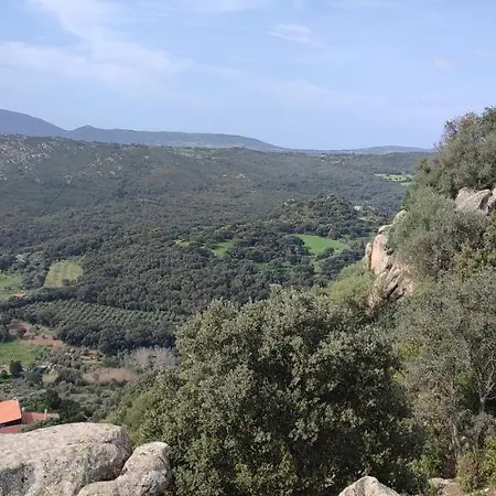 לינה וארוחת בוקר Il Nuraghe